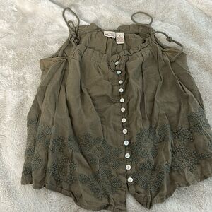 Green button up tank embroidered
